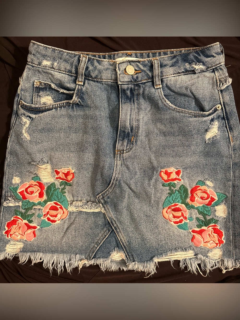 Zara Trafaluc Size small Denim Skirt Blue Jean Embroidered Flowers Distressed